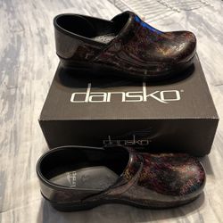 Dansko Shoes