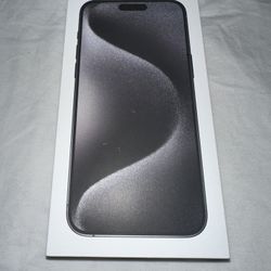 New Sealed Apple iPhone 15 Pro Max 512gb Black Unlocked For Any Carrier I Can Meet You 