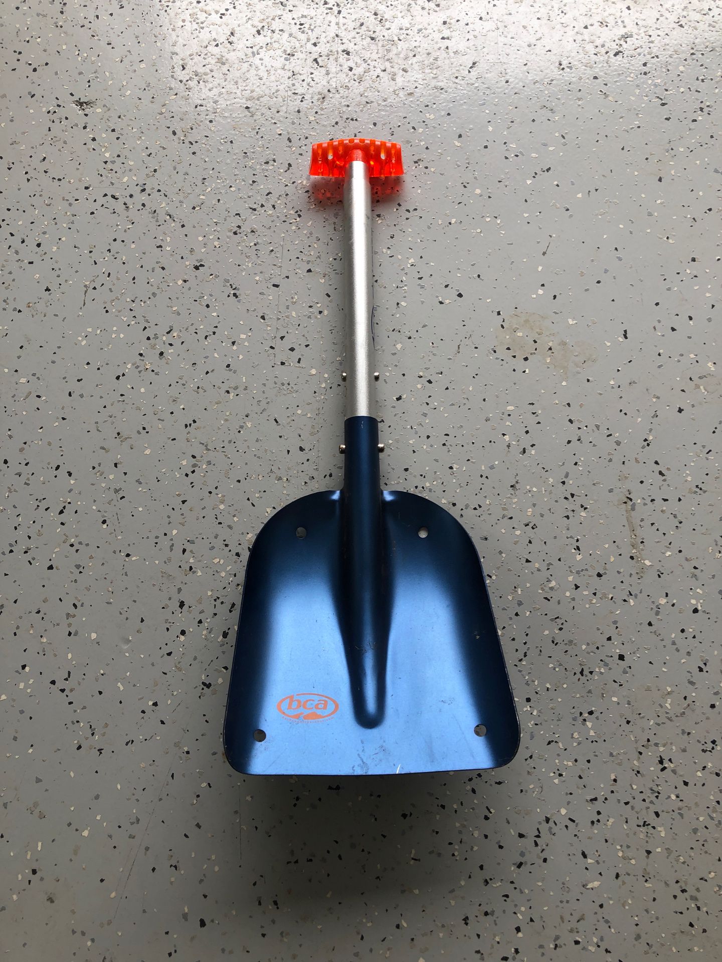 Back pack shovel