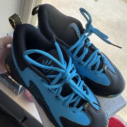 Kids Curry Basketball 