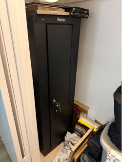 8 Gun Cabinet