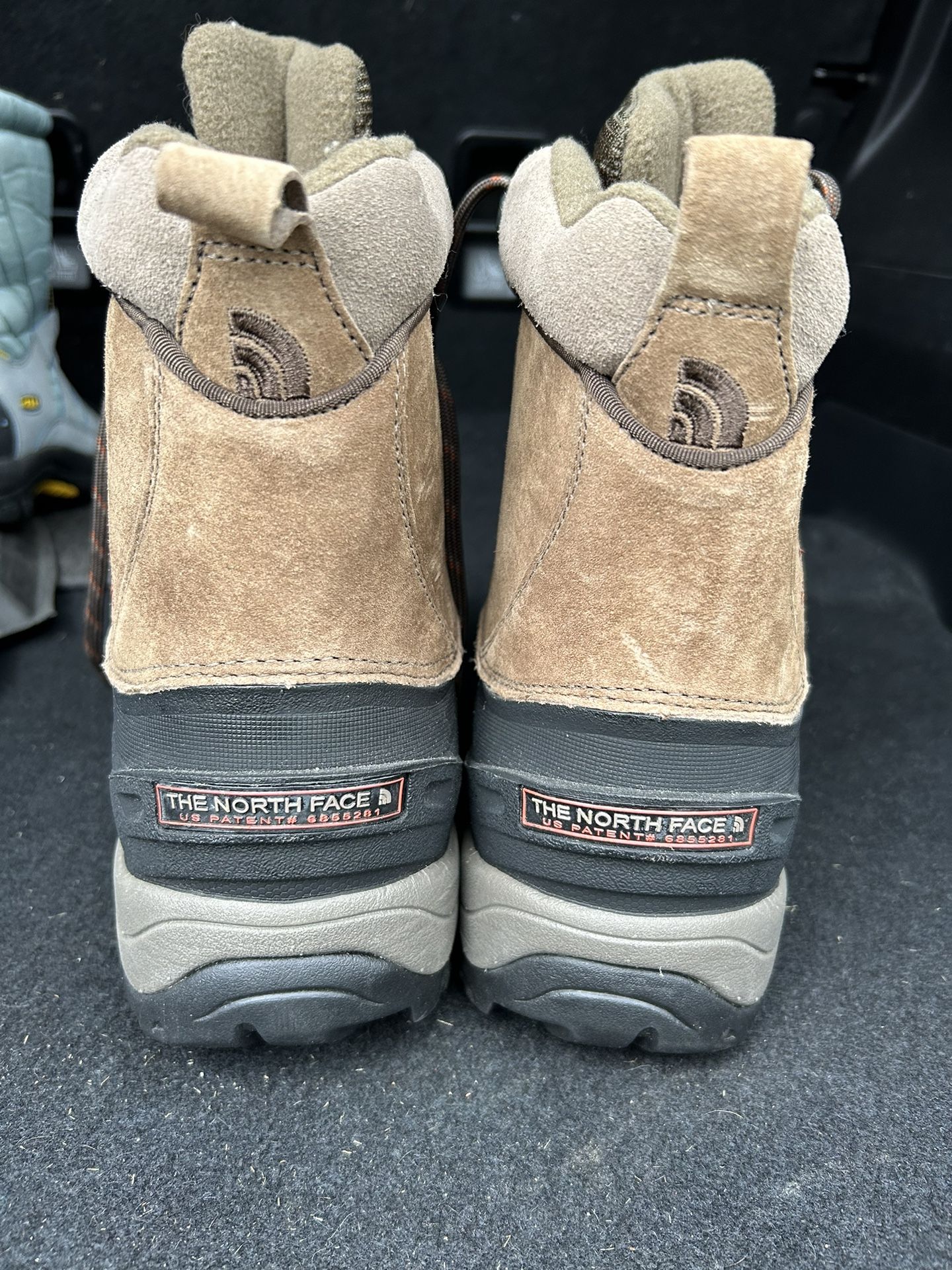 The north face Men’s Snow boots