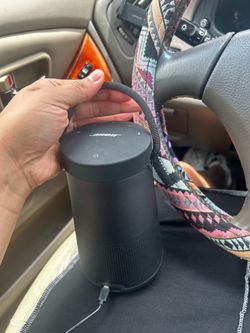 Bose Bluetooth Speaker/ Bose Soundlink Revolve+