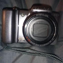 Olympus SZ 10 Camera 