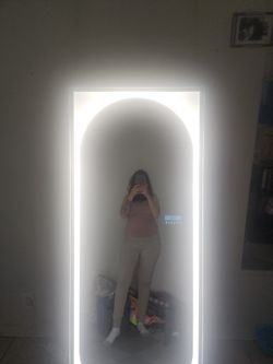 Vanitii Marilyn Oval Full Length Mirror Bluetooth