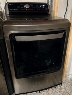 Washer and dryer combo