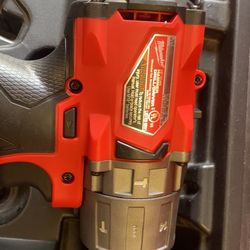 FUEL 18-Volt Lithium-Ion Brushless Cordless 1/2 in. Hammer Drill/Driver (Tool-Only w/ tool box $189