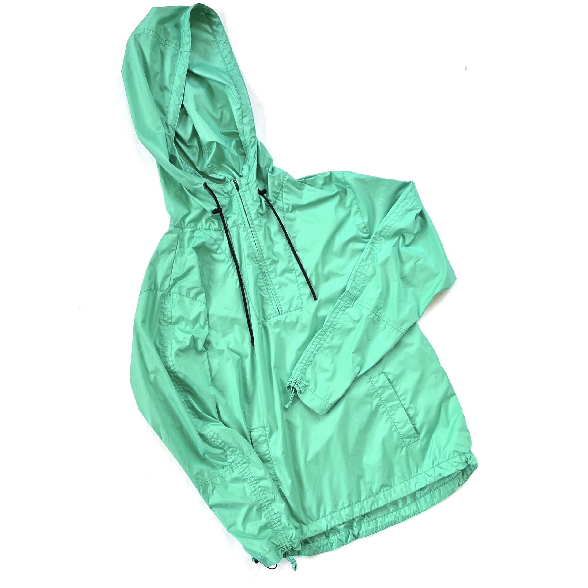 Peter Millar Women’s Half Zip Lightweight Pullover Rain Coat / Jacket in Mint Green (Medium)