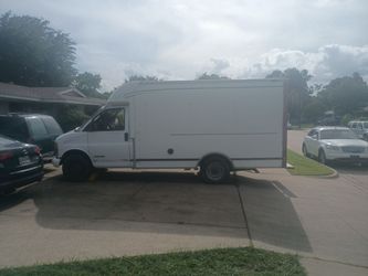 1997 Chevy 3500 box truck