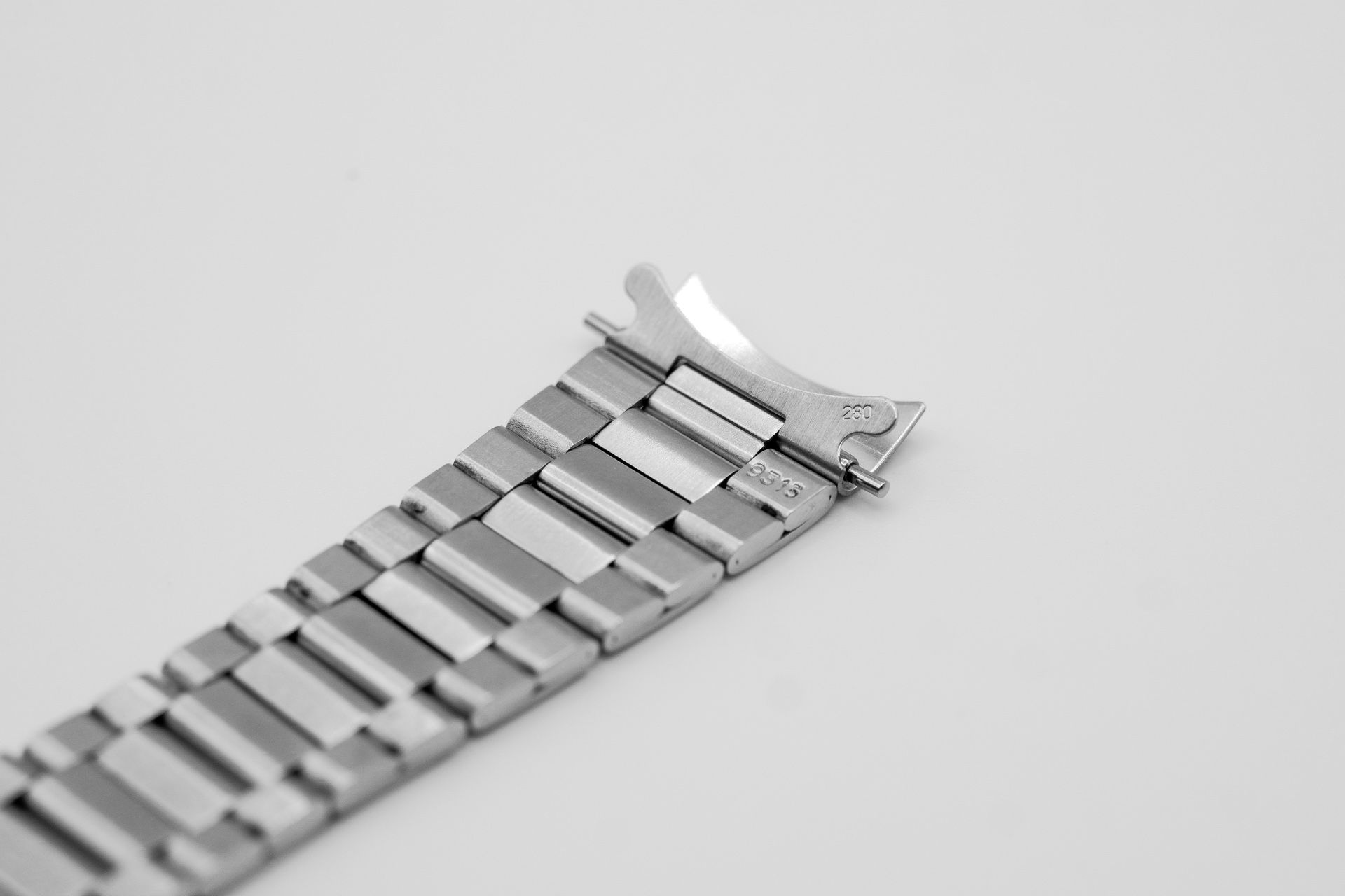 Rolex 9315 Folded Link Oyster Bracelet