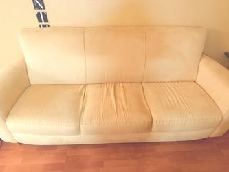 Gorgeous, Super Comfy Yellow Natuzzi 3 Seater Sofa