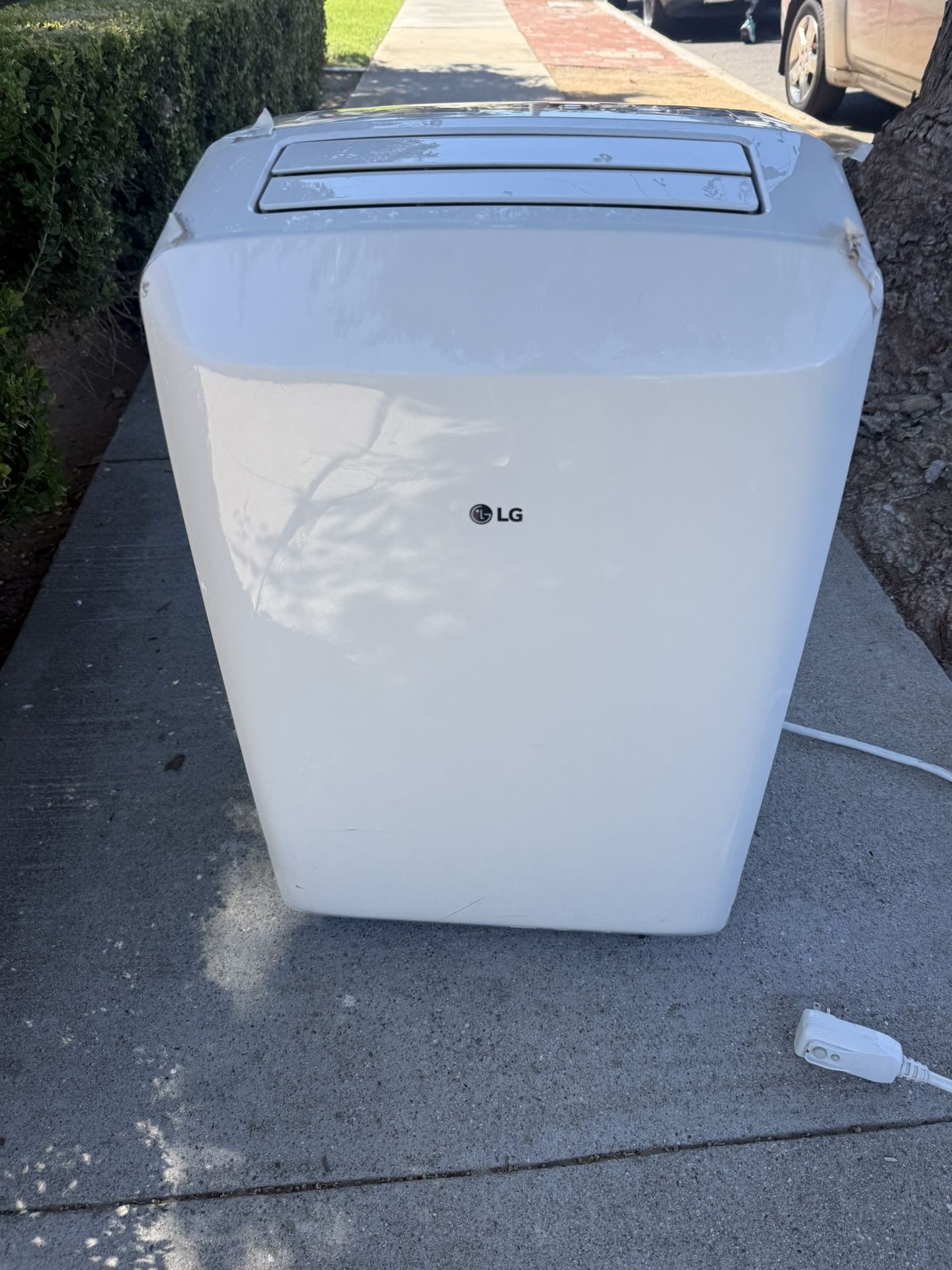 LG 8000 BTU Portable Air Conditioner - Model LP0817WSR