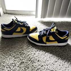 “Michigan” Nike Dunk Lows