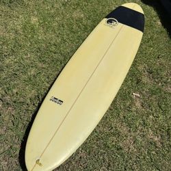7’2” Surfboard