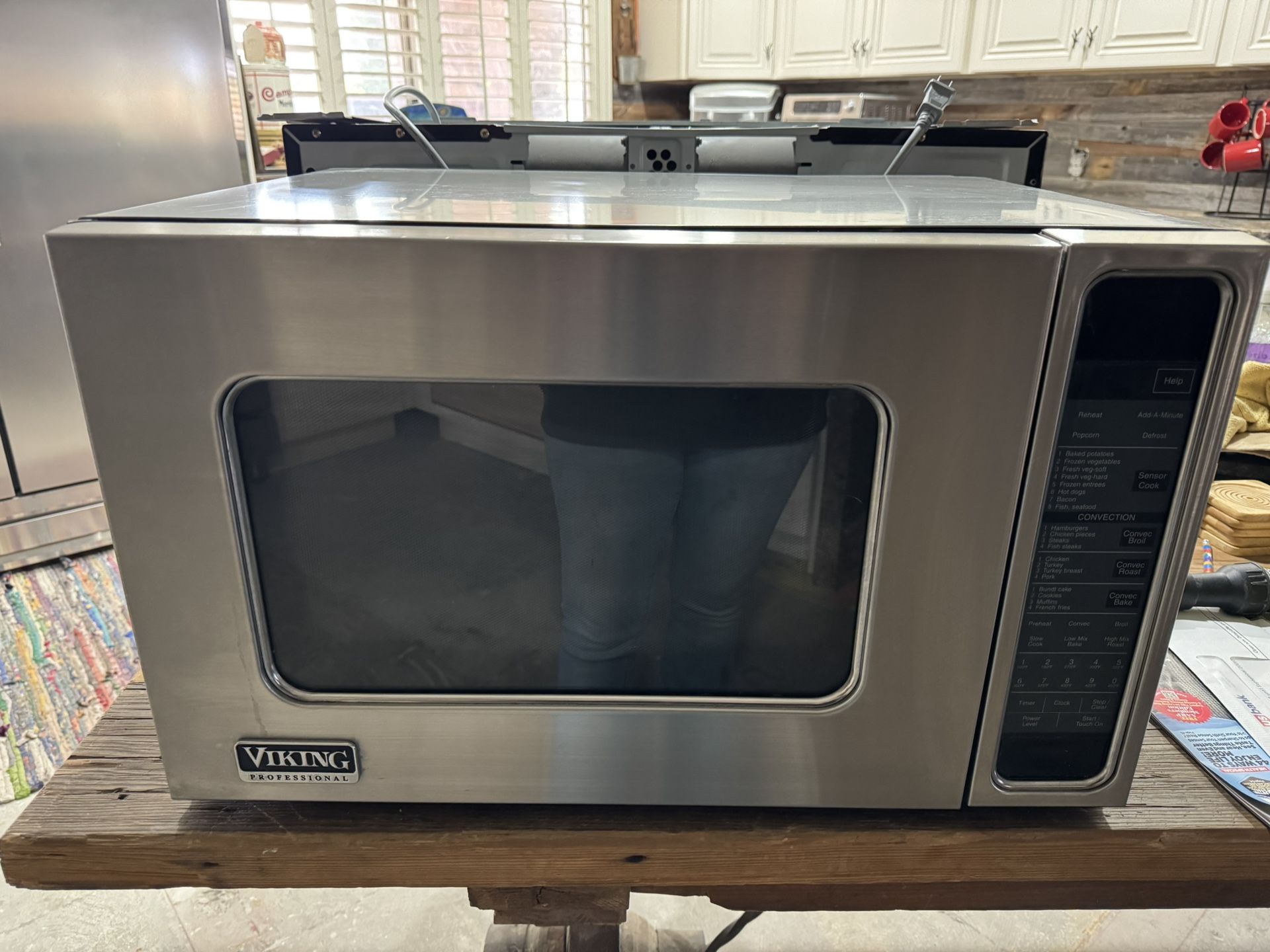 Viking Appliances - Matching Microwave, Cooktop and Hood