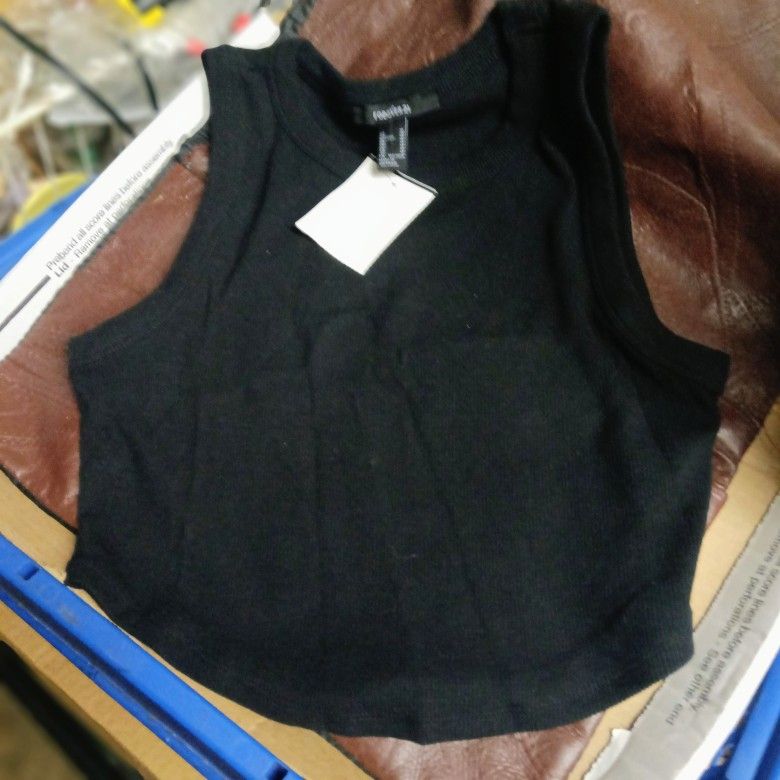 Forever 21 juniors Tank Top NEW