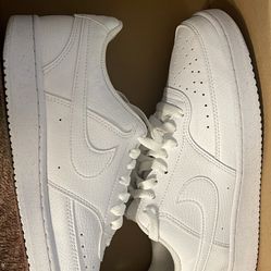 Nike Court Vision Low Size 9 Women 7.5 Men