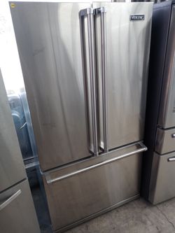 Viking stainless steel french door refrigerator - Free delivery