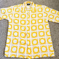 Y2K Yellow Southpole Mens Size Medium All Over Print Short Sleeve Button Up