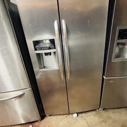 Excellent Condition Like New Delivery Included 