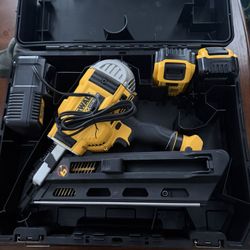 DeWalt Framing Nailer 20v 