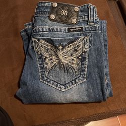 Miss Me Size 27