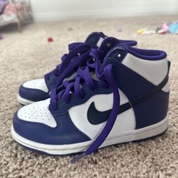 Kids Nike high dunks