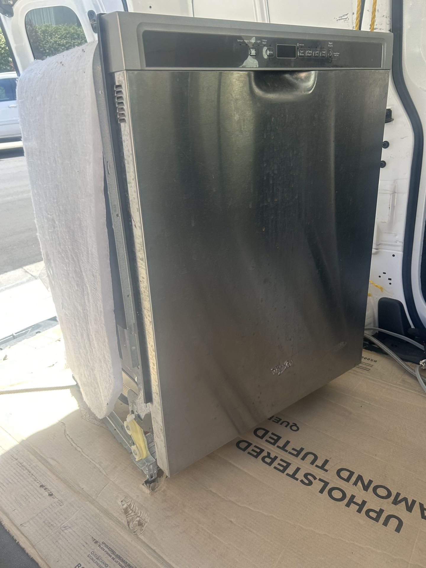 Whirlpool Dishwasher