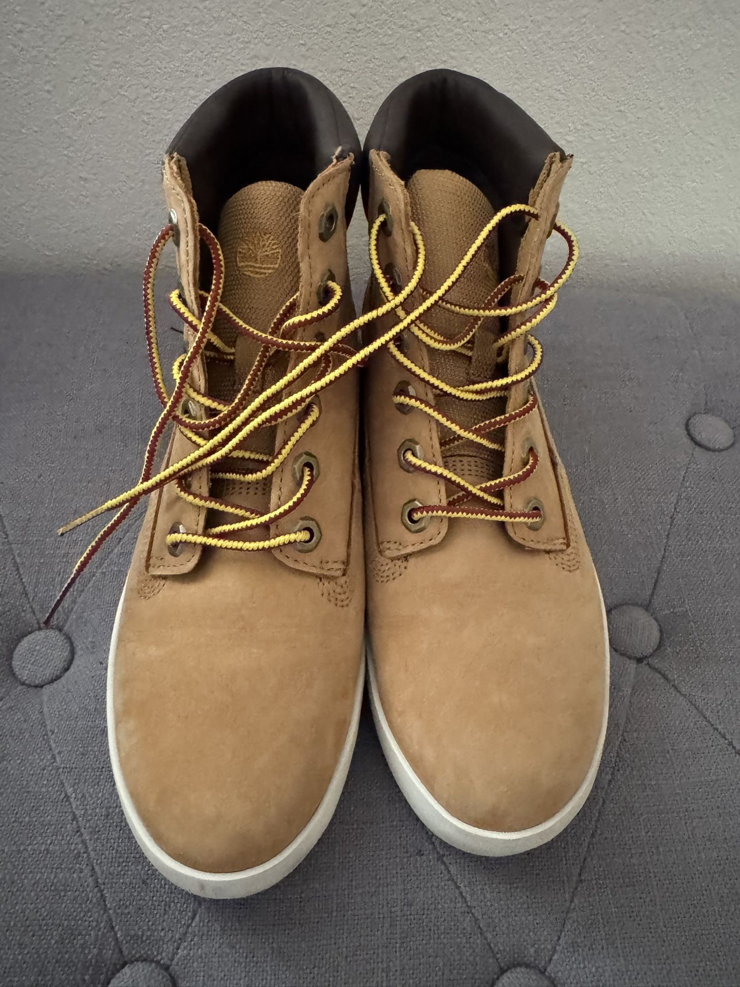 Timberland Woman’s Boots; 8.5