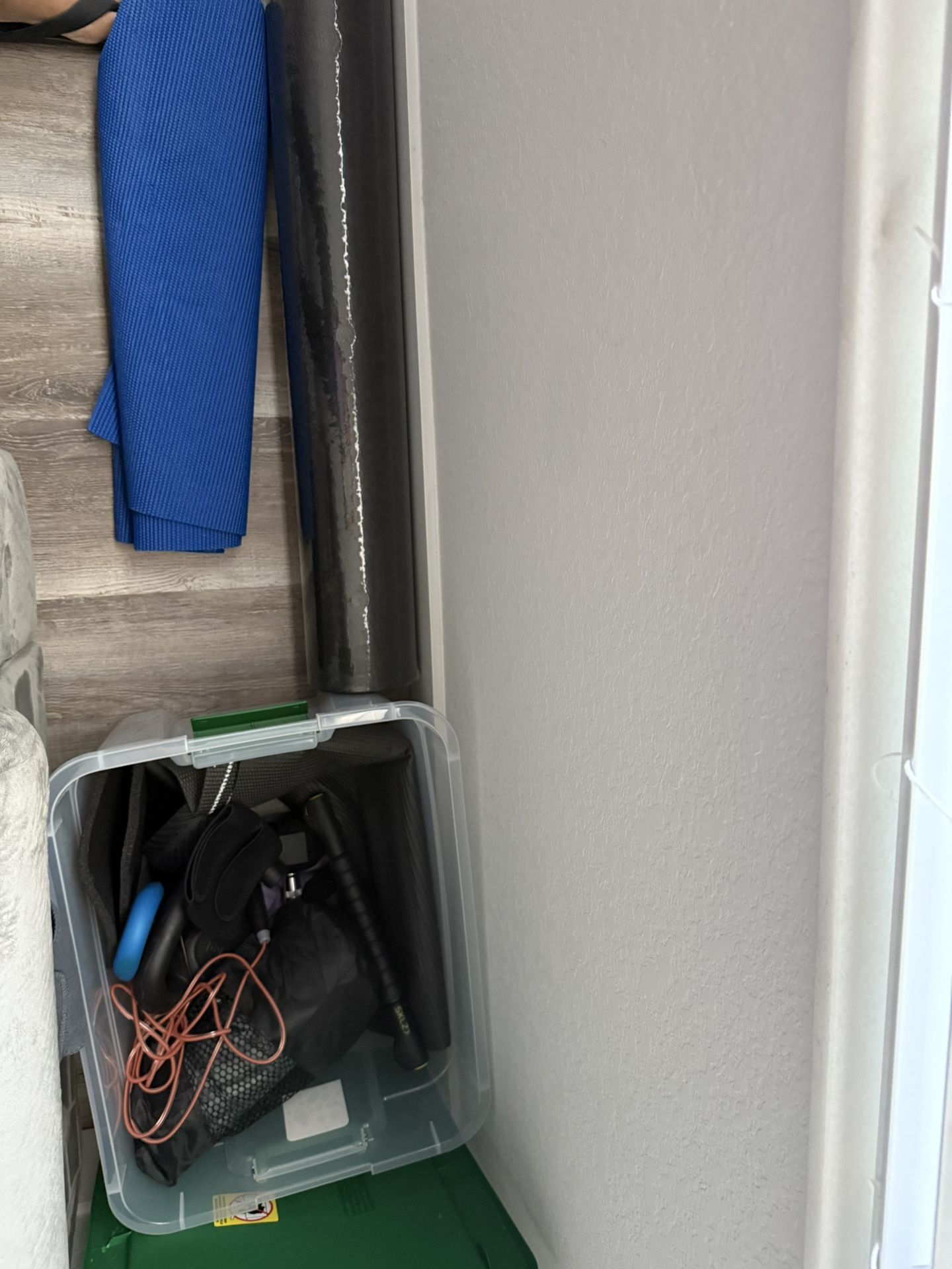 🏋️‍♀️ Home Workout Equipment Set – $25 (Great Deal!)