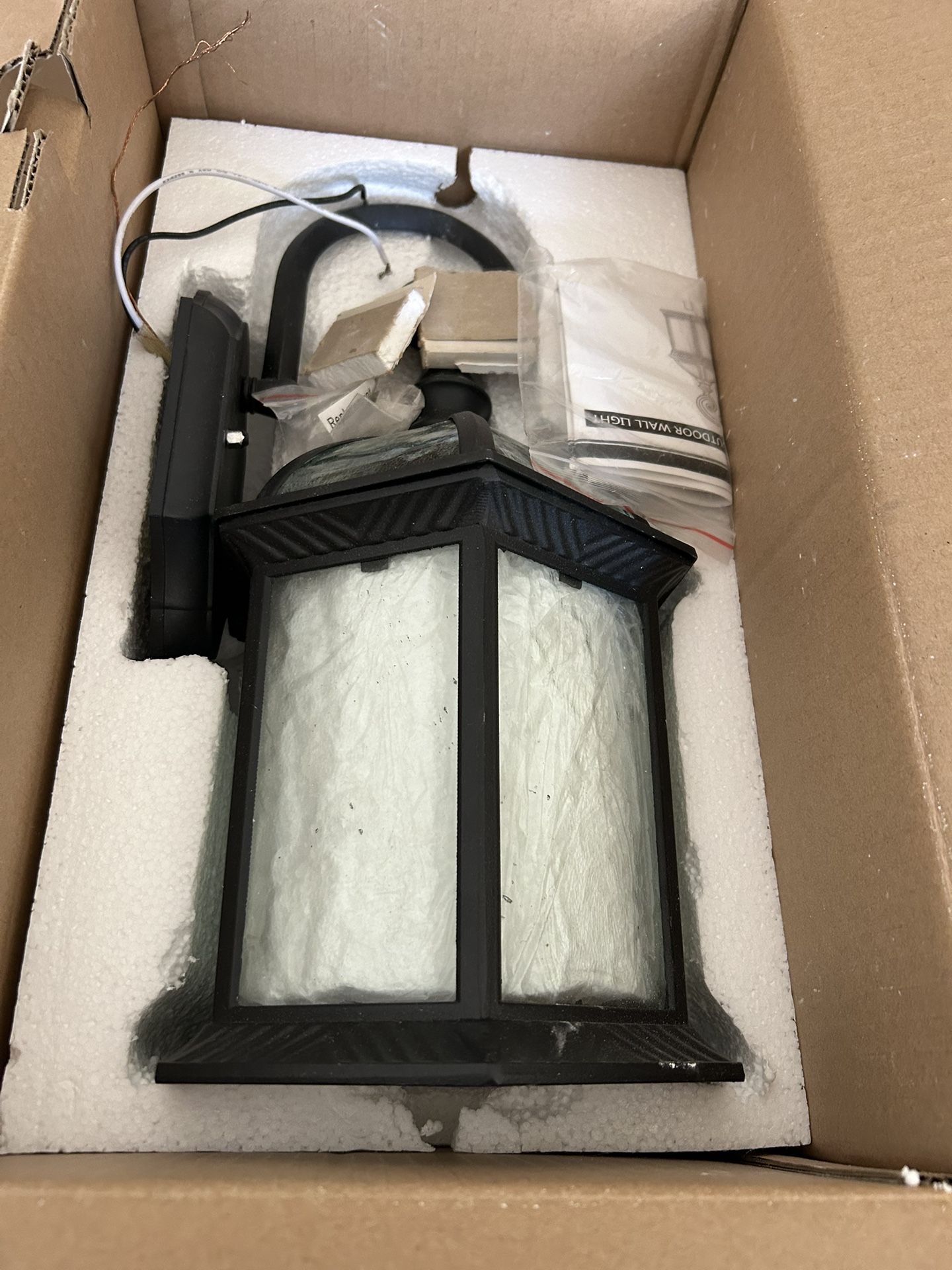 Outdoor Sconce