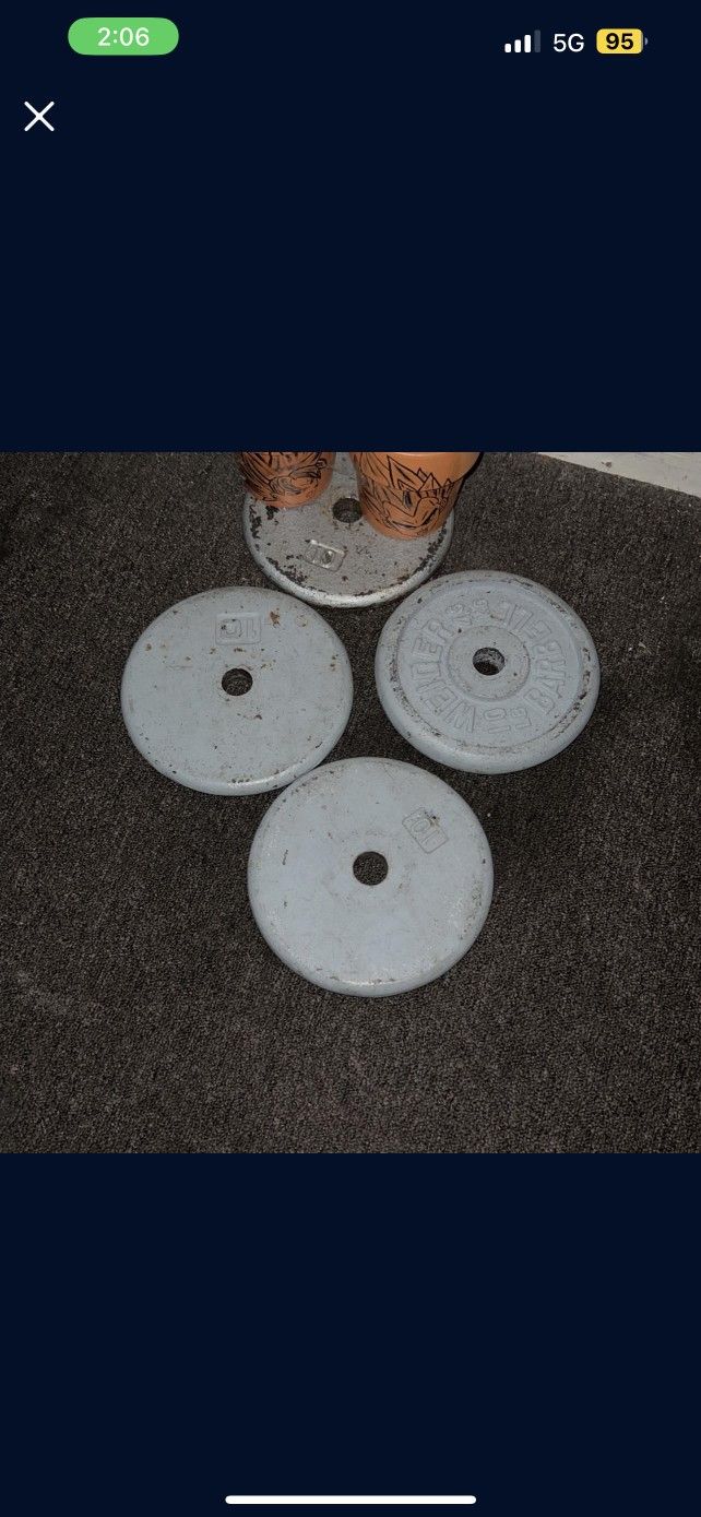 10LB Curl Bar Plates and Pull Up Bar 30$ Obo