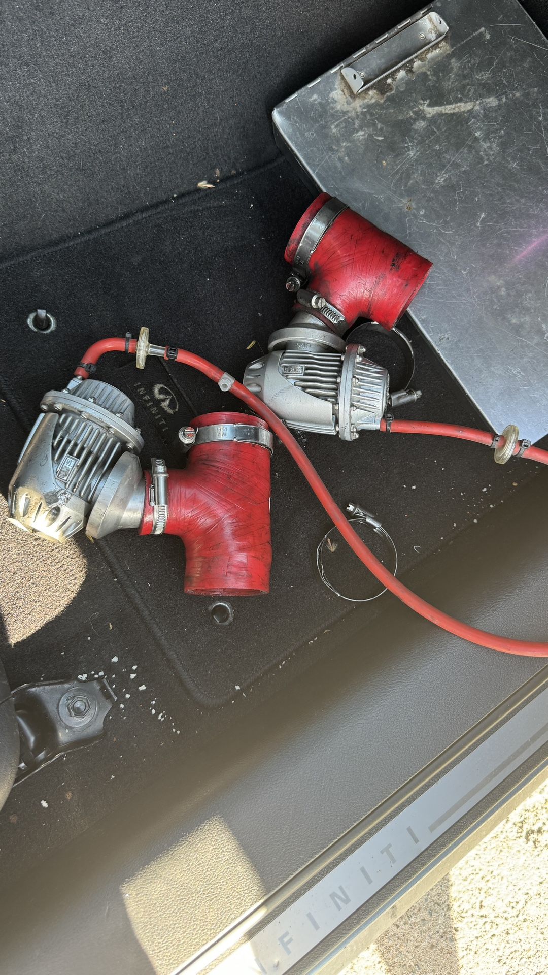 HKS BOV Q60/Q50