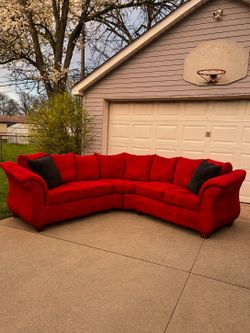 Brand New Red Sectional Couch - FREE DELIVERY 🚚