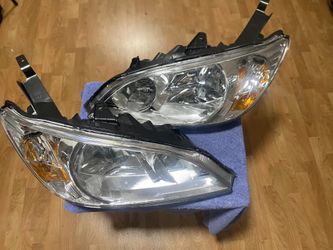 Honda Civic 04-05 headlights