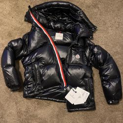 Moncler Black Montbeliard Down Jacket 