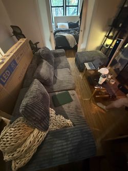 Couch & Coffee Table