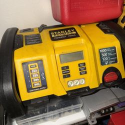 Stanley FatMax 1000 Peak Amp