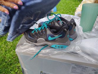 Nike Air 7.5 Woman's Shoes