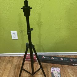 Wig Holder
