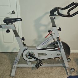 Reebok Tomahawk Freemotion Spin Bike 