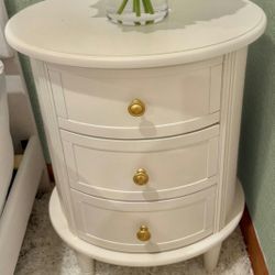 Pair of White Round 3-Drawer Nightstands