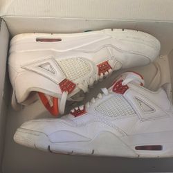 Jordan 4 Metallic Orange Size 11