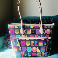 Dooney & Bourke Art Deco Tote With A Front Pocket In Black 
