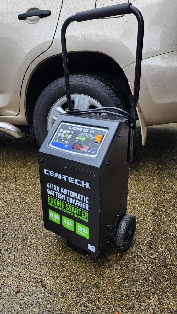 CENTECH 2/10/40/200 Amp, 6/12V Automatic Battery Charger with Engine