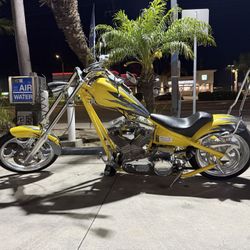 04 Big Dog Ridgeback Chopper - Harley