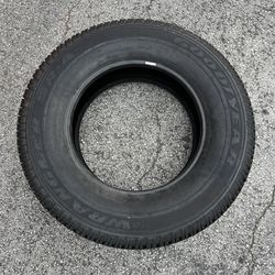 Selling a brand new 265/70r18 Goodyear tire load range E 