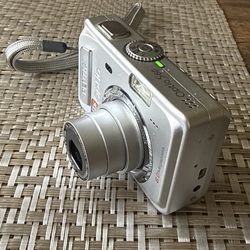 PENTAX  Optio 6.1 MP AA Battery Digital Camera