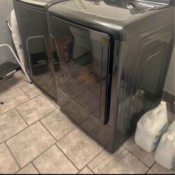 Samsung Washer & Gas Dryer