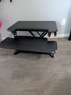 Sit stand desk converter